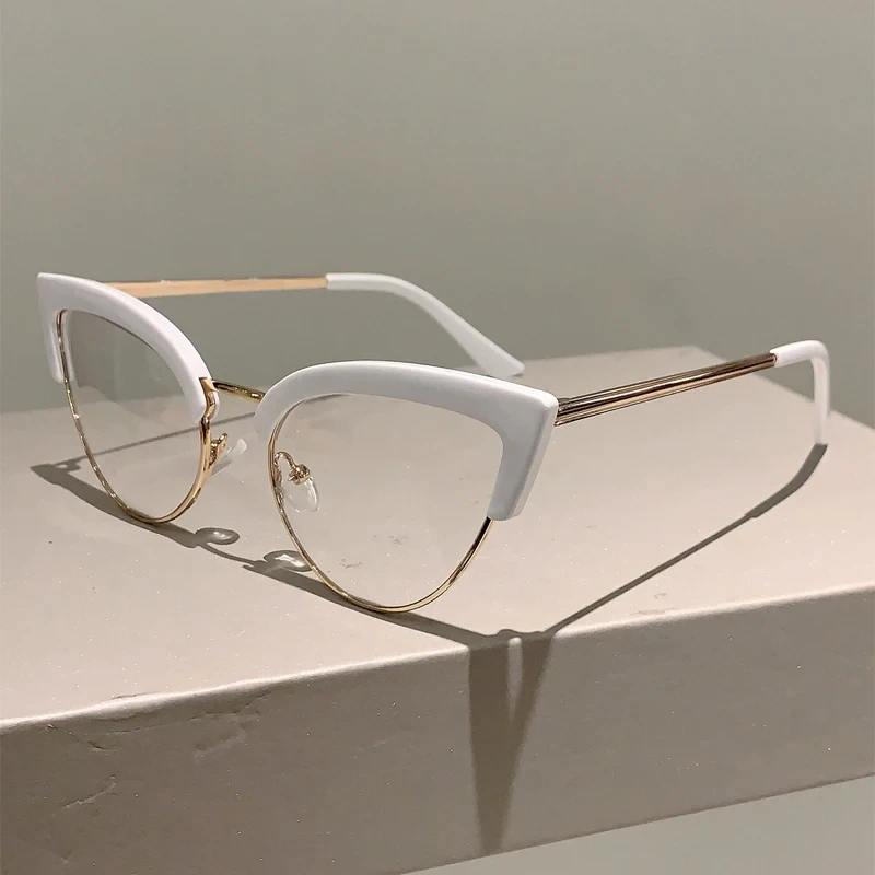 Vintage-Cat-Eye-Glasses-Frame-New-Stylish1.webp